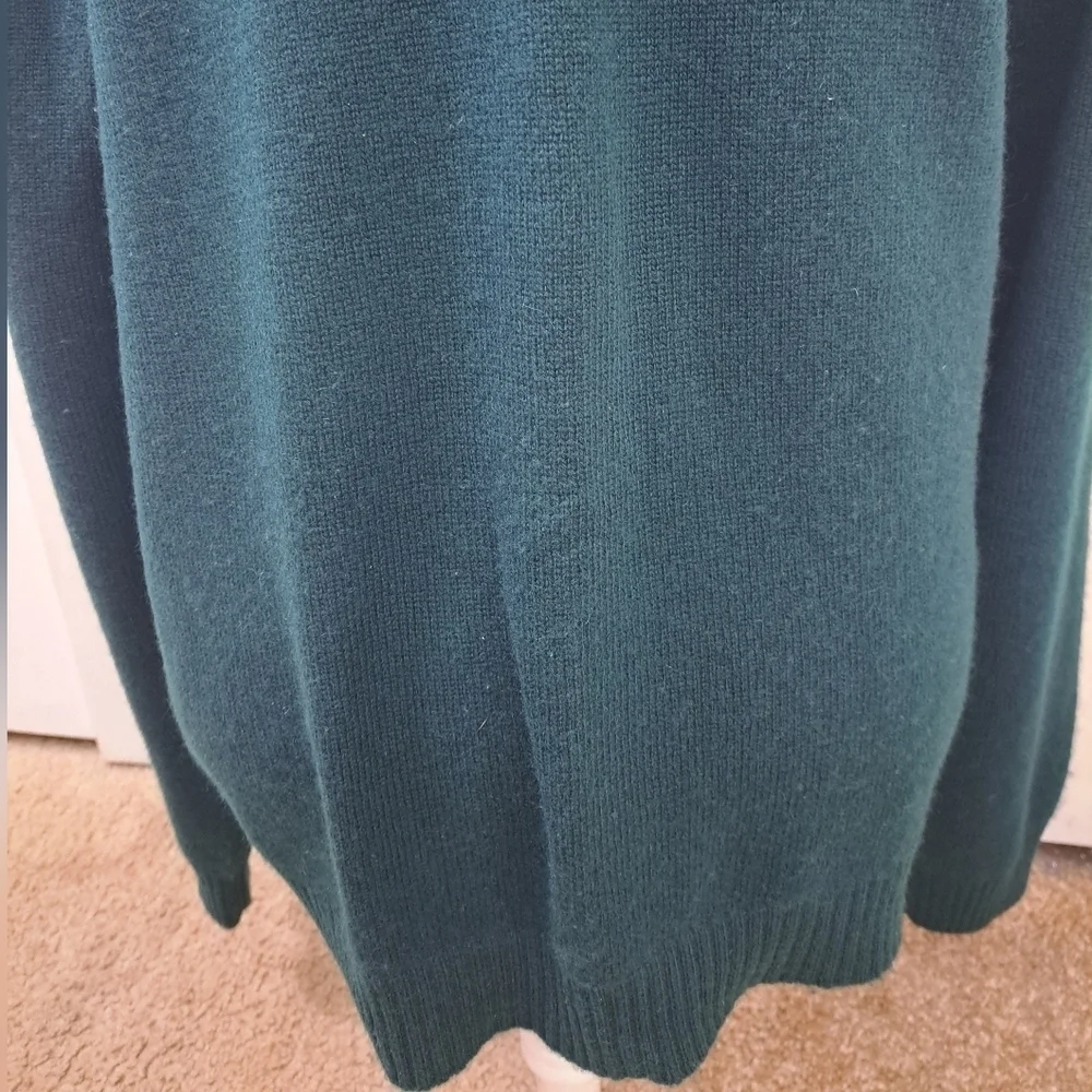 Vintage J. Ashford 100% Cashmere V Neck Sweater Size M